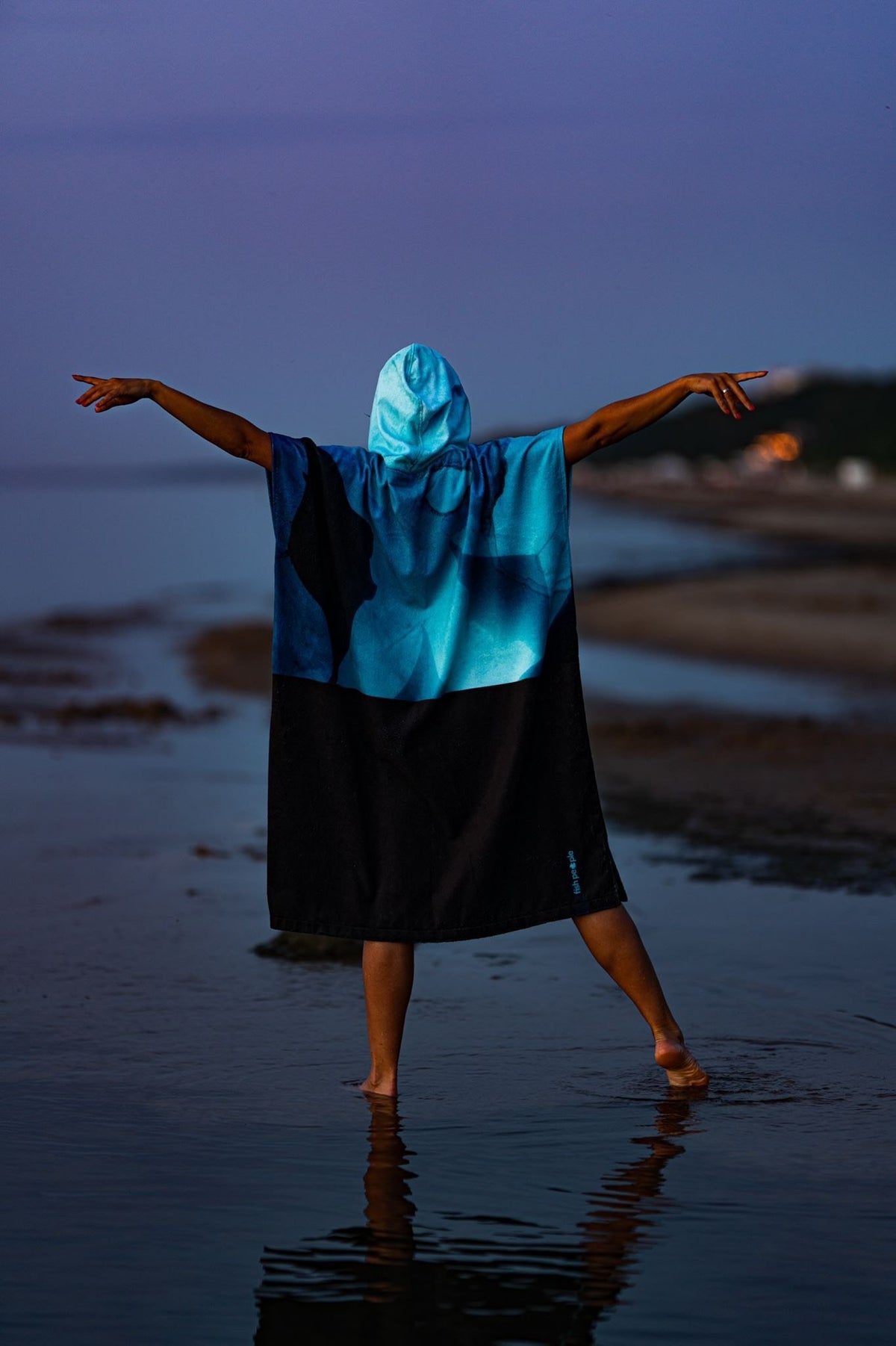 Manta Trust Poncho