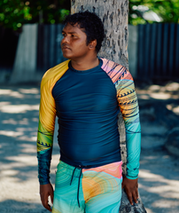 Board Shorts in Parrotfish/ Black