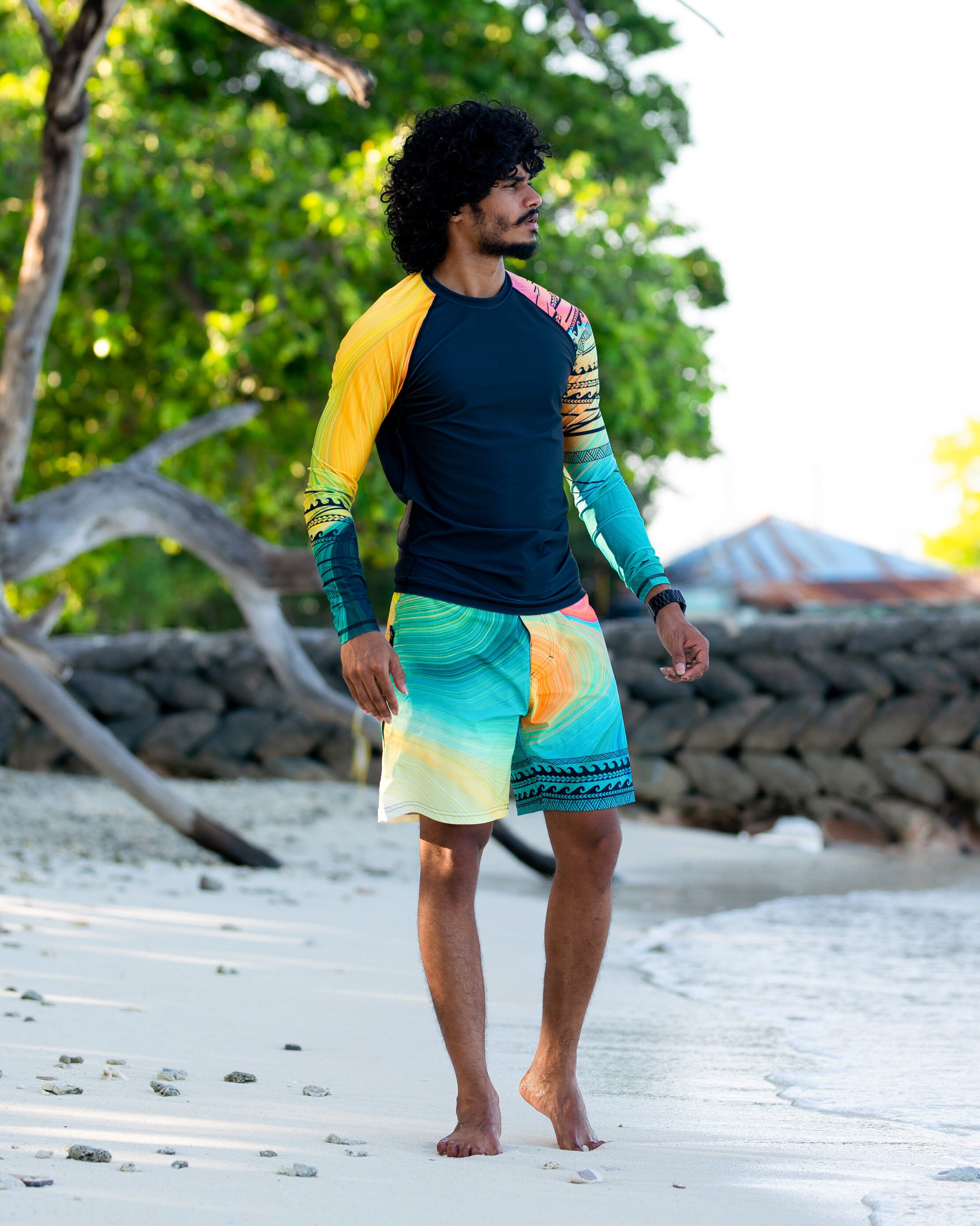Board Shorts in Parrotfish/ Black